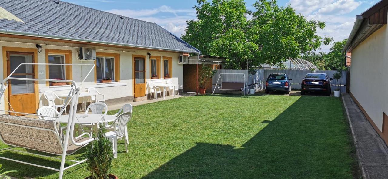 Rozika Apartman Ii. Hajdúszoboszló Exterior foto
